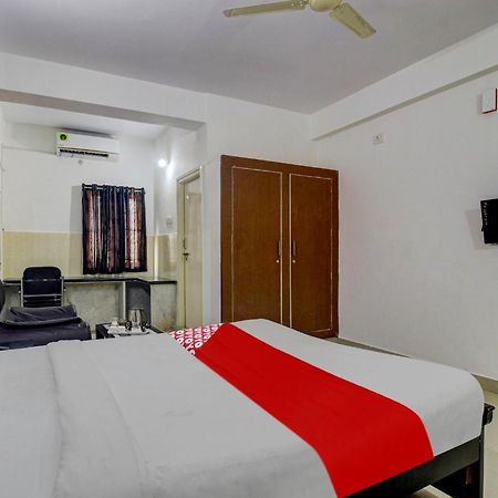 Hotel O Stay U Like Hotel'S Хайдарабад Экстерьер фото