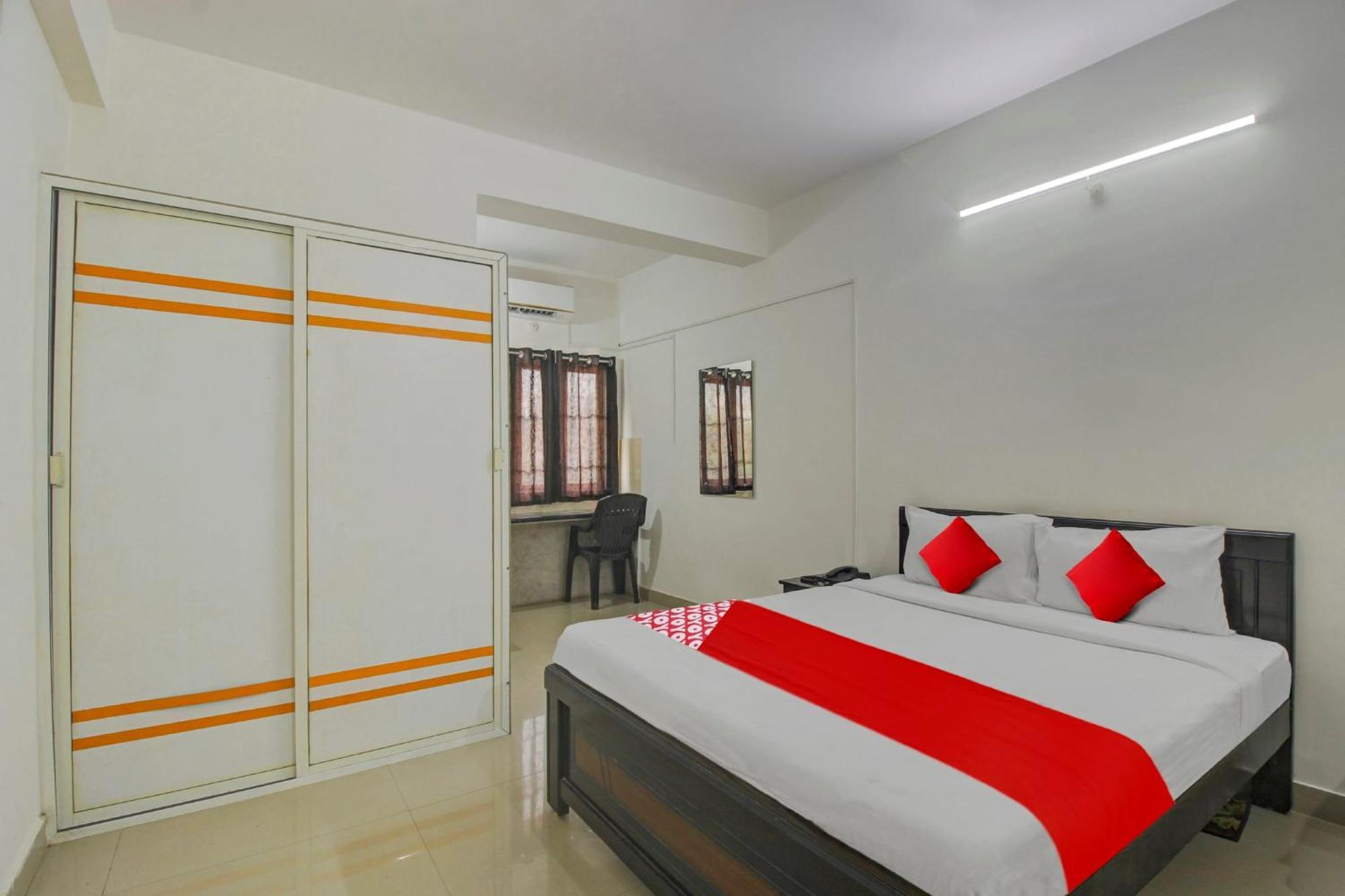 Hotel O Stay U Like Hotel'S Хайдарабад Экстерьер фото